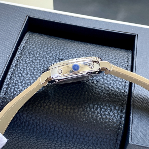 アイ・ダブリュー・シー細部ディテール